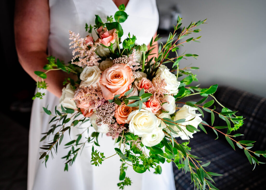 Poconos Elopement Brides flowers with Jim Thorpe Elopements
